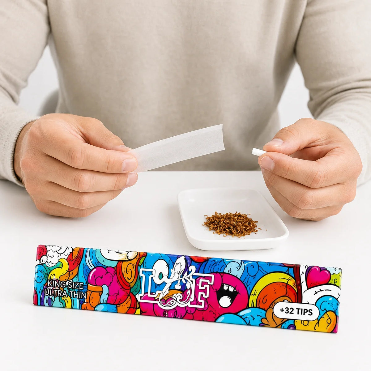 WarakLAF Sponge Classic White King Size Rolling Papers with Tips